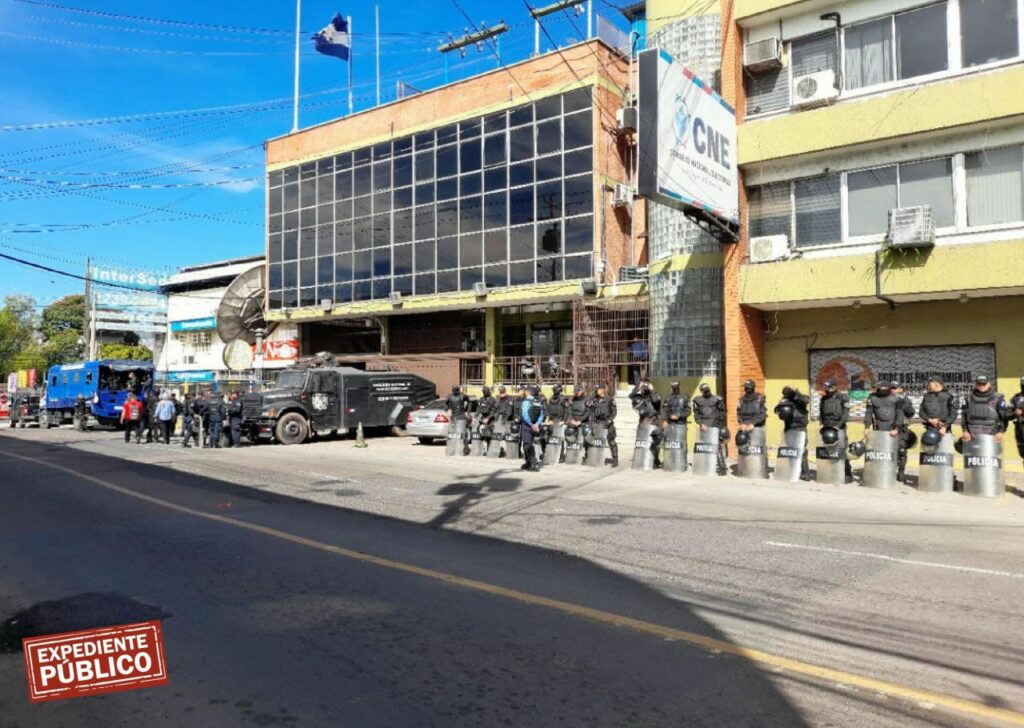 Policías antidisturbios Elecciones Honduras
