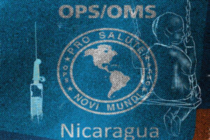 Vacunación contra coronavirus en Nicaragua: entre desorden, represión y desconfianza